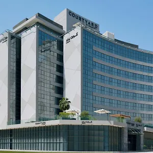 Courtyard By Marriott World Trade Centre, מלון