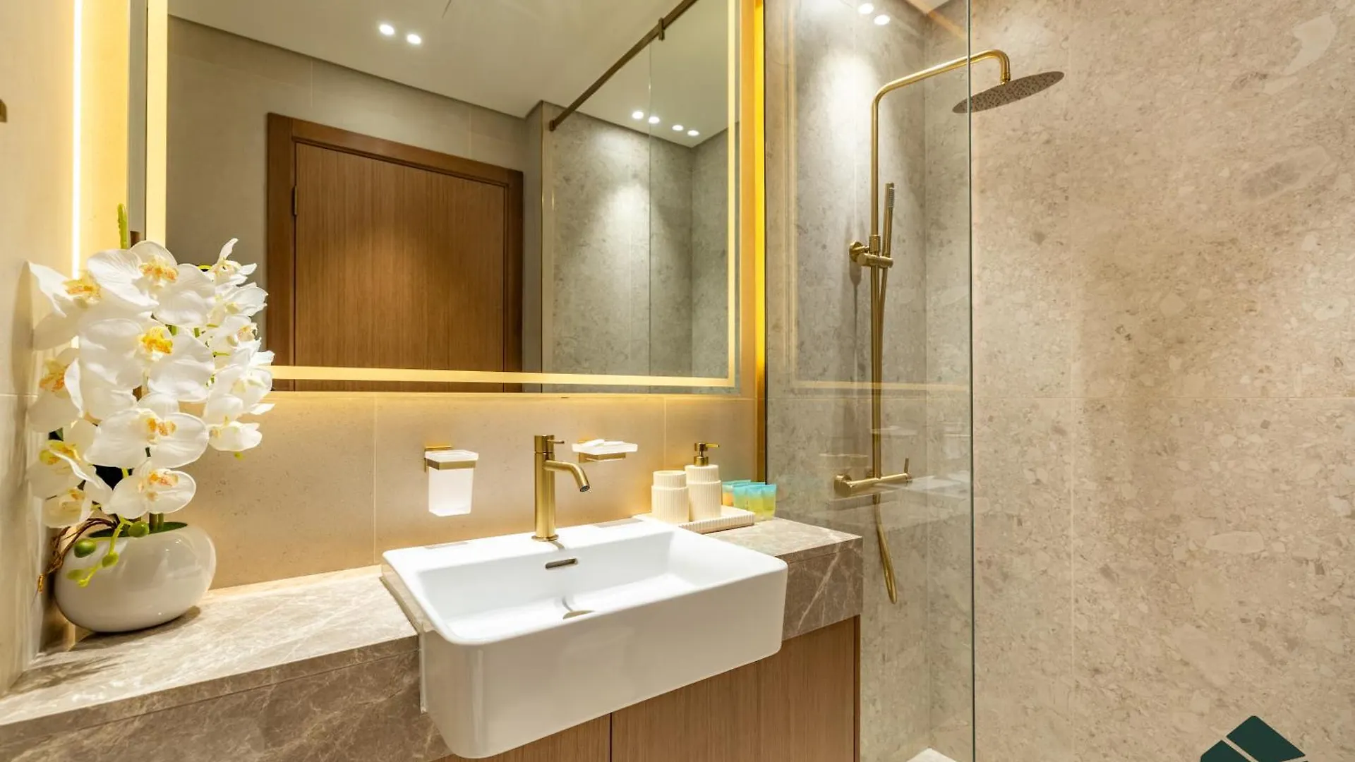 Premium Studio With Private Jacuzzi By Bms ドバイ
